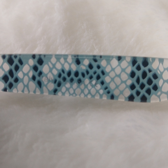 Retro UV 400 Snakeskin Print Clear Sunglasses - Picture 8 of 8